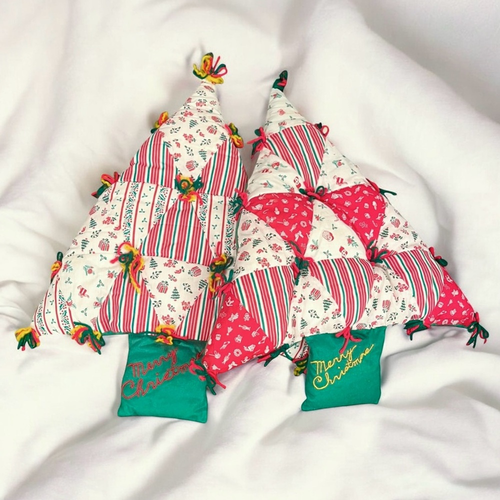 2 Quilted Patchwork Christmas Trees 22” Wall Hangings Pillows Vintage Kitsch